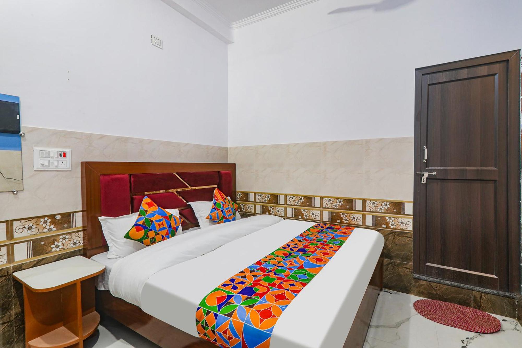 Hotel Fabexpress Shree Siya Raman - 500M From Shri Ram Janam Bhumi Ayodhya Exteriér fotografie
