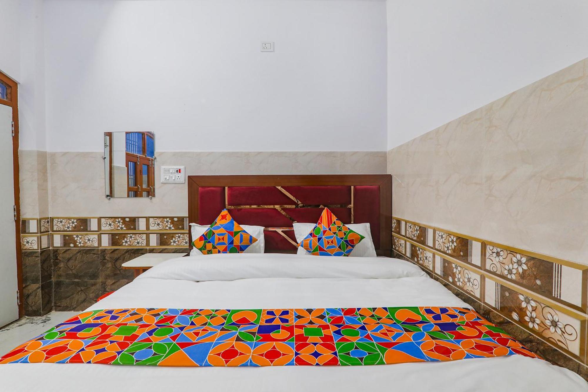 Hotel Fabexpress Shree Siya Raman - 500M From Shri Ram Janam Bhumi Ayodhya Exteriér fotografie