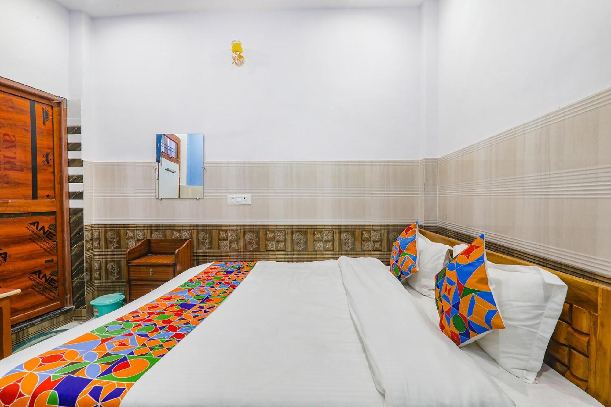 Hotel Fabexpress Shree Siya Raman - 500M From Shri Ram Janam Bhumi Ayodhya Exteriér fotografie